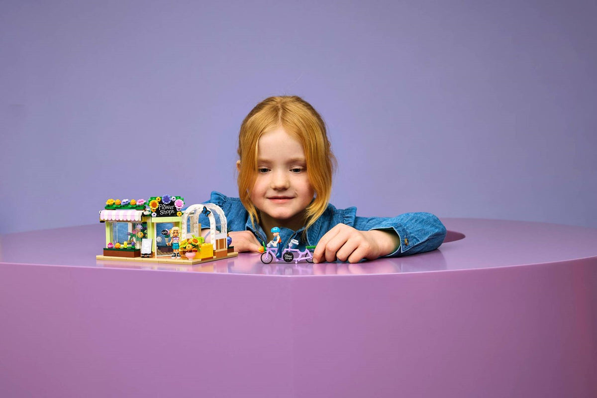 LEGO FRIENDS Creative Flower Shop Set, 377 Pieces, Ages 7+, Model 42693