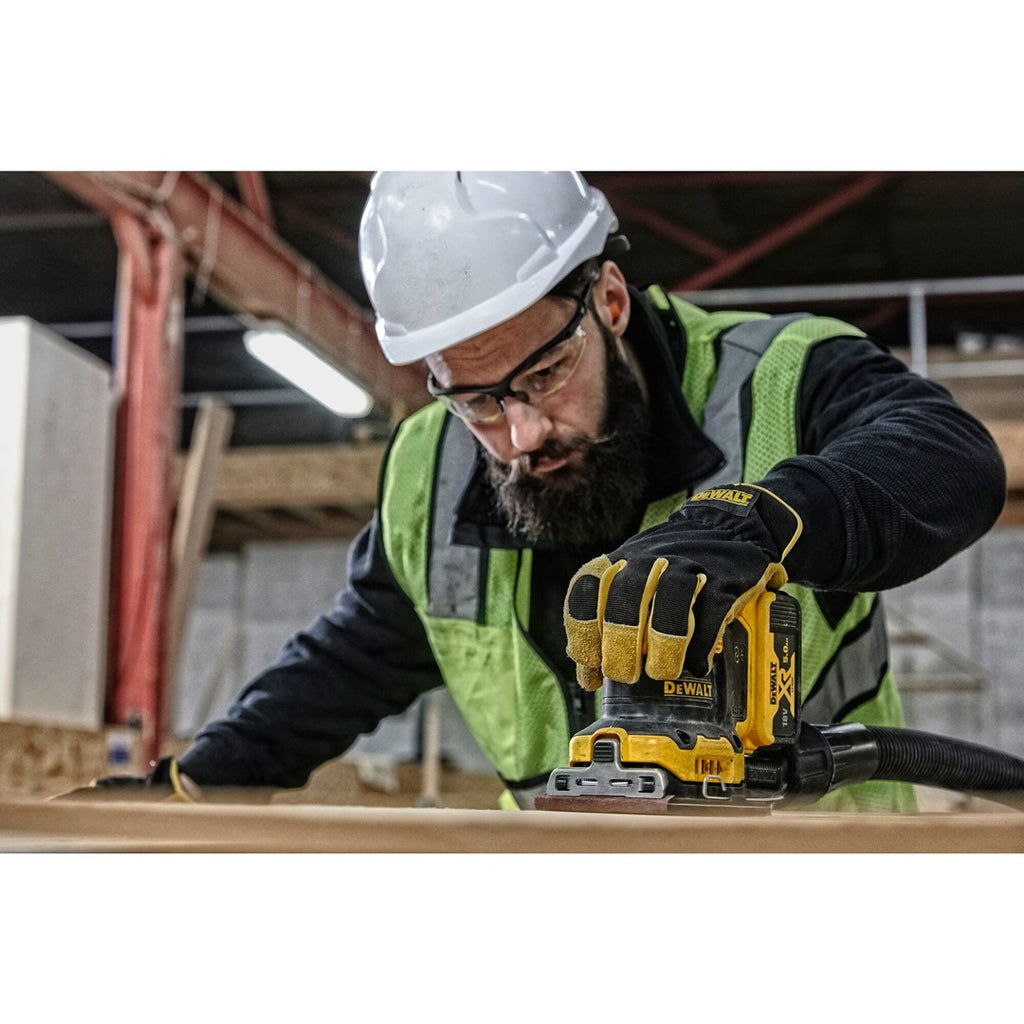 DeWALT DCW200N-XJ Cordless Palm Sander 18V