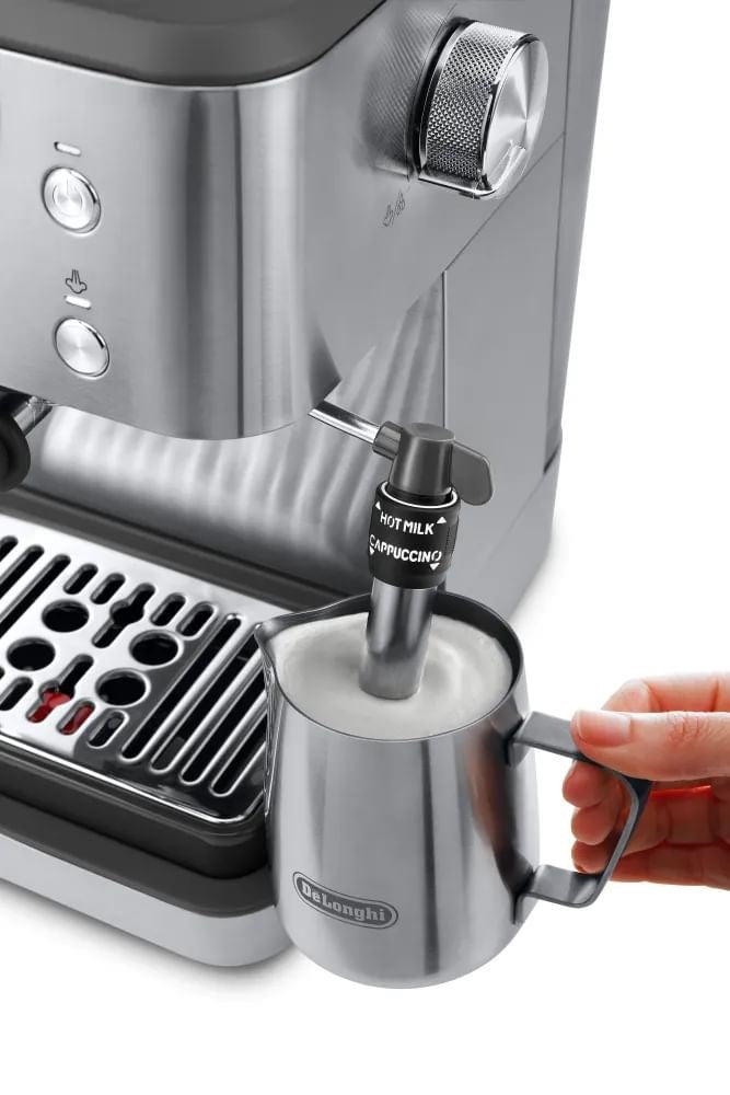 De'Longhi Linea Classic Semi-Auto Espresso Machine 1.7 L | Model 7863322