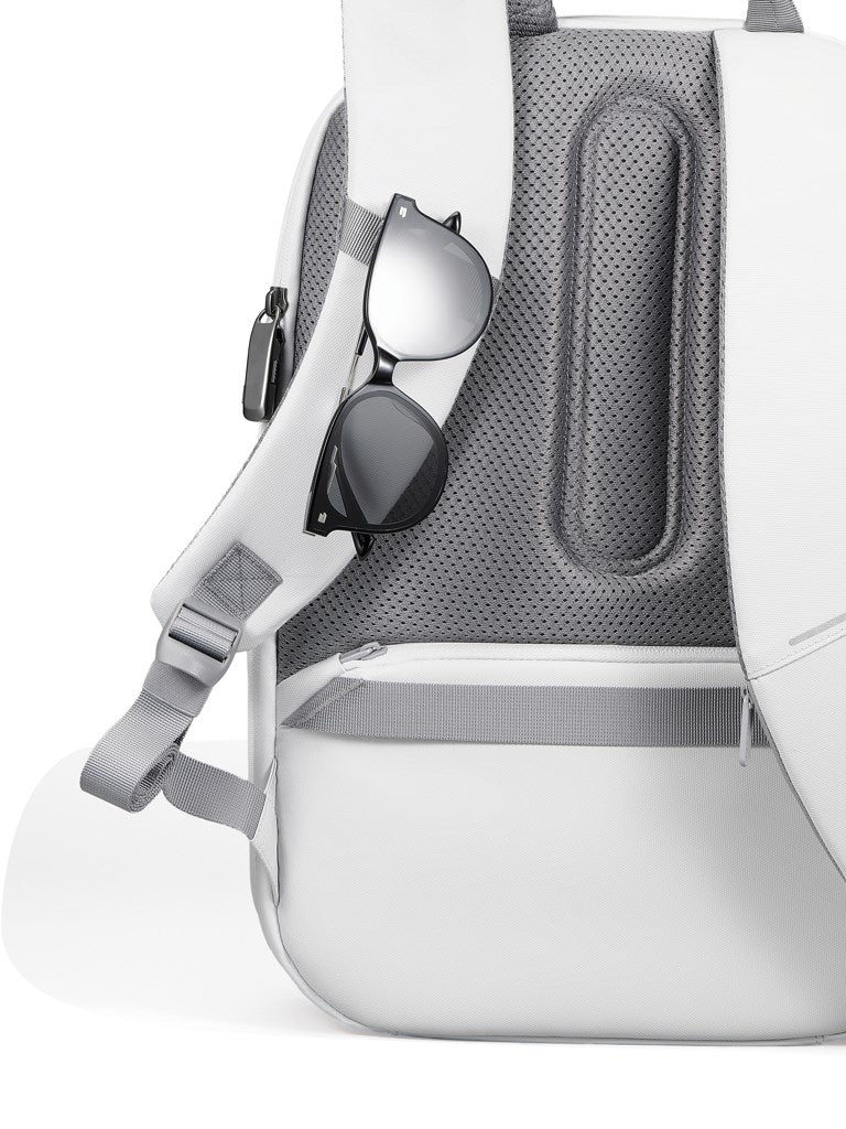 XD DESIGN ANTI-THEFT BACKPACK BOBBY EDGE WHITE P/N: P706.2503