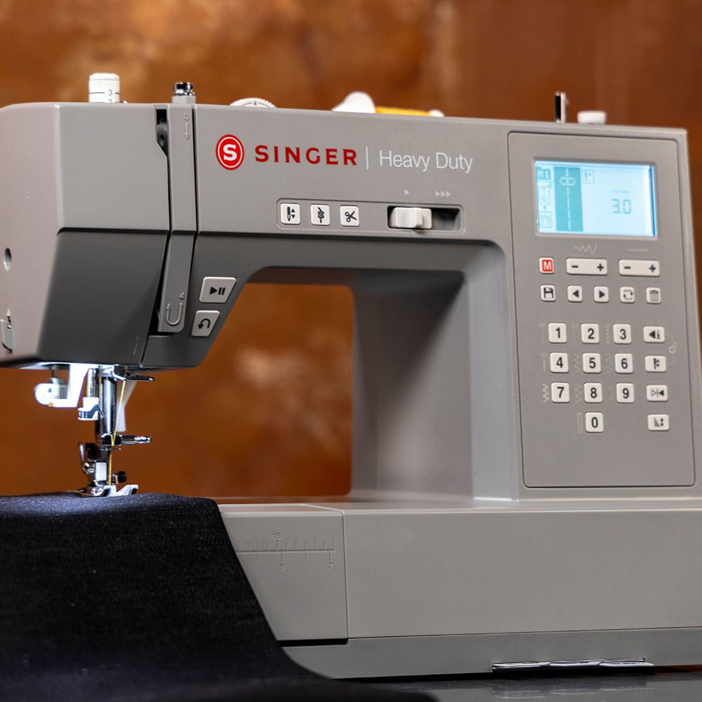 Singer Sewing Machine HD6805, 300 Stitch Patterns, 1050 SPM, Foot Control, Grey