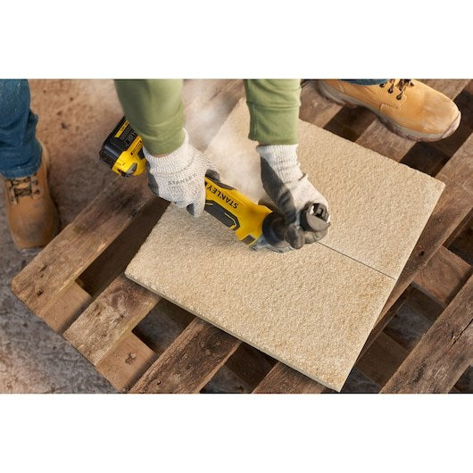 Stanley SFMCG700B angle grinder