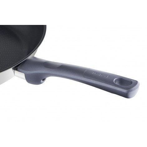 Tefal Daily Cook Frying Pan 26 cm Titanium Non-Stick 1060 g Model G7300555