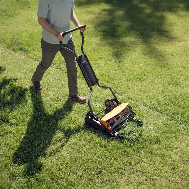 Fiskars StaySharp Max Reel Mower 610 mm Cutting Width Adjustable Height 20-100 mm