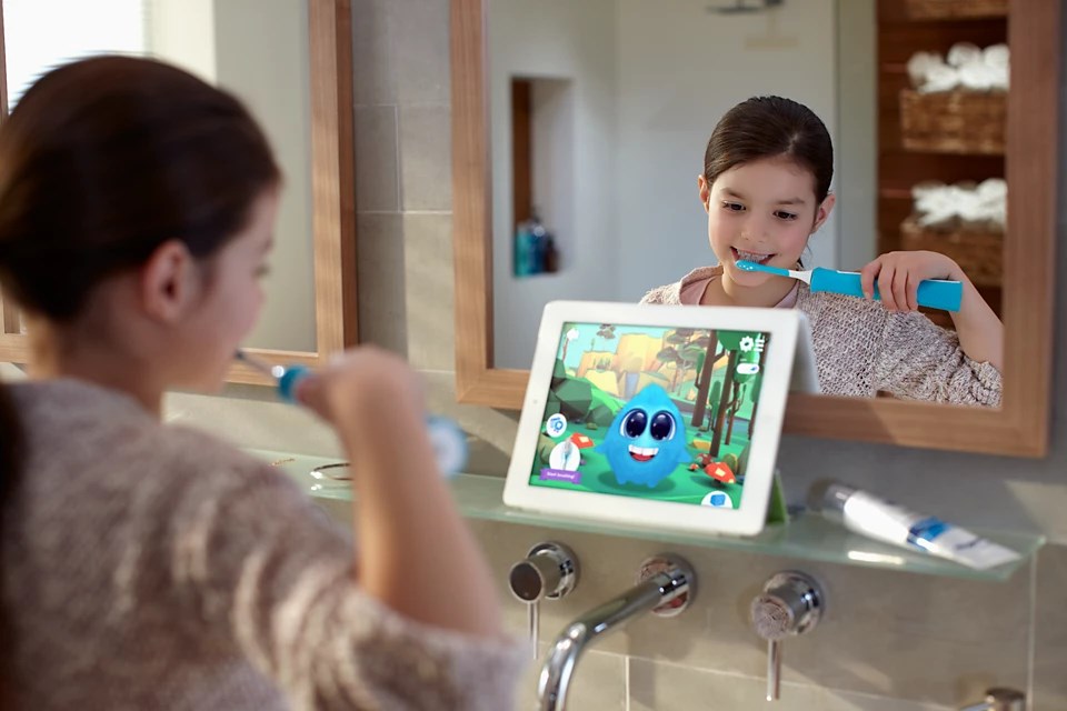 Philips Sonicare For Kids 3+ HX6352/11,1 Pack, Kids Electric Toothbrush
