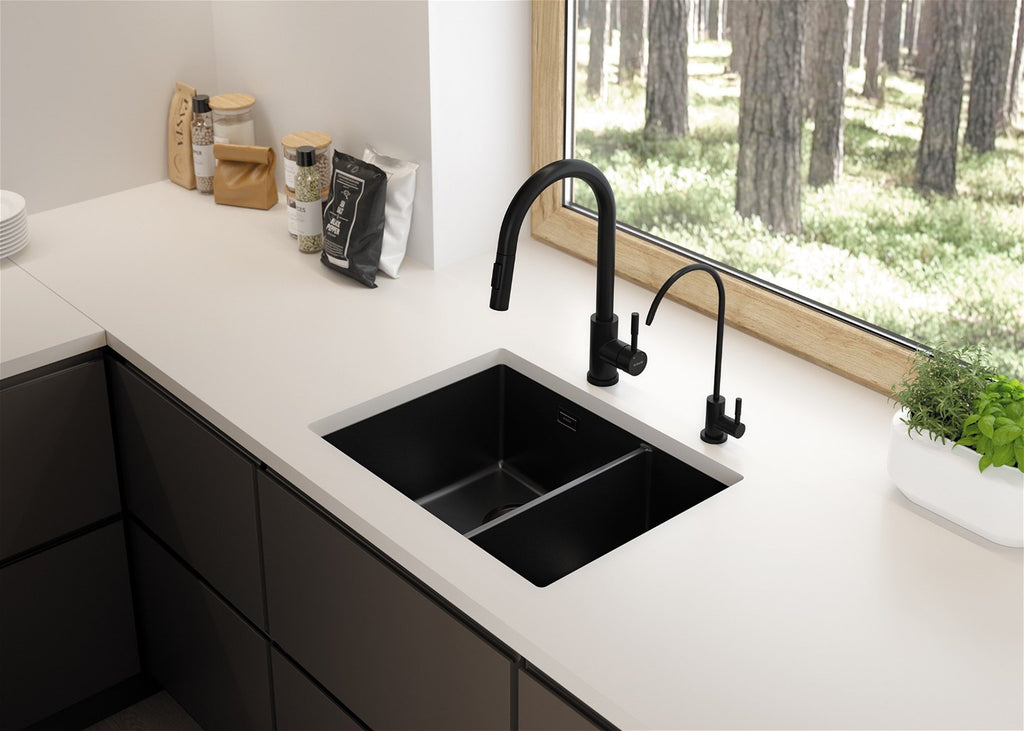 1.5-Bowl Granite Sink 600x520mm