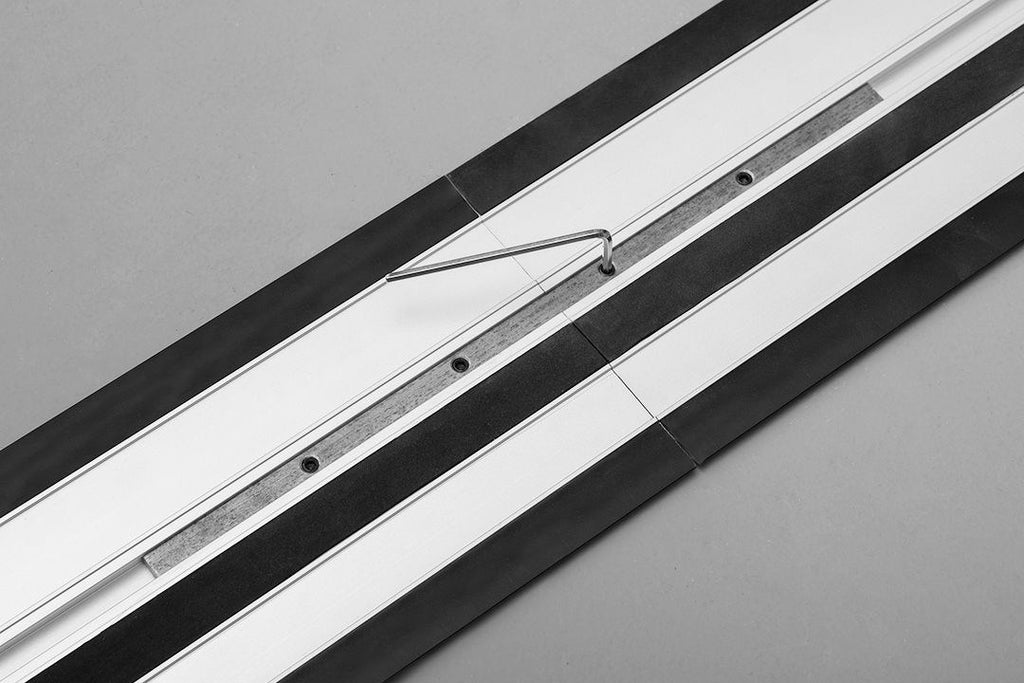GRAPHITE Mounting Kit, 2408 g, 40 mm Width, 765 mm Length, 143 mm Height, Model TOP-58G023-732