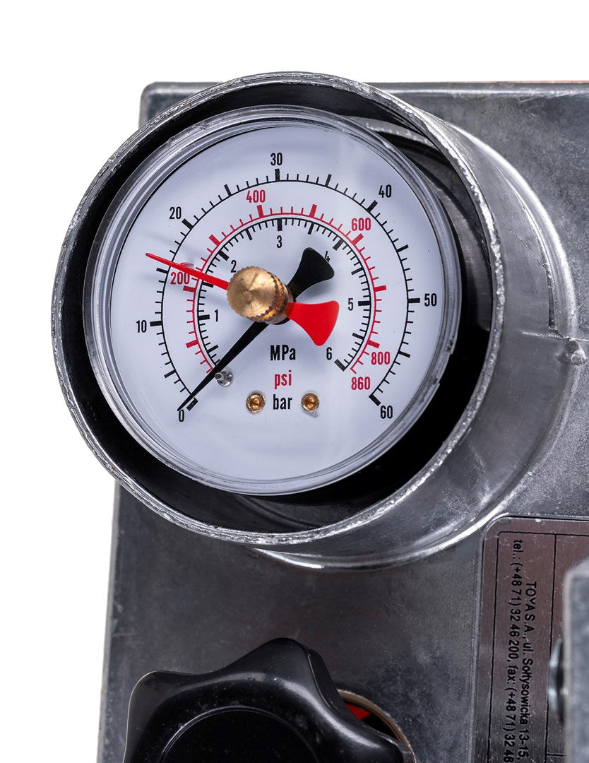 YATO Pressure Calibrator 8402 g 505 mm x 197 mm x 300 mm Model YT-24800