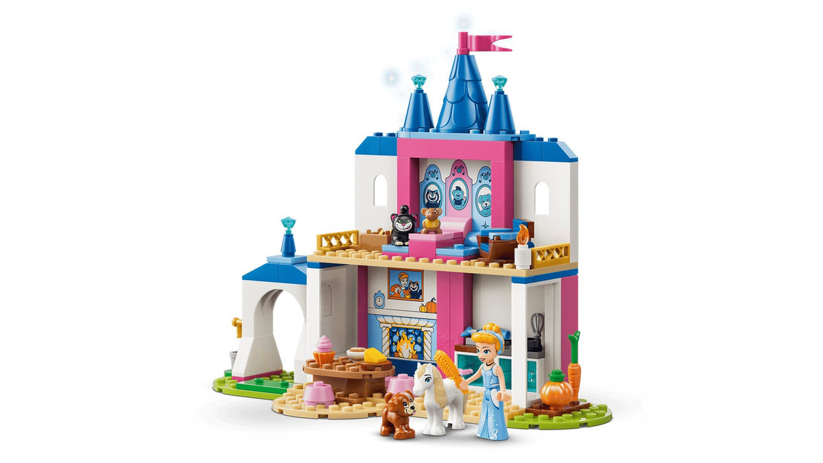 LEGO Building Blocks Cinderella Animal Friends Castle Set 43283 - 149 Pieces, 1 Minifigure