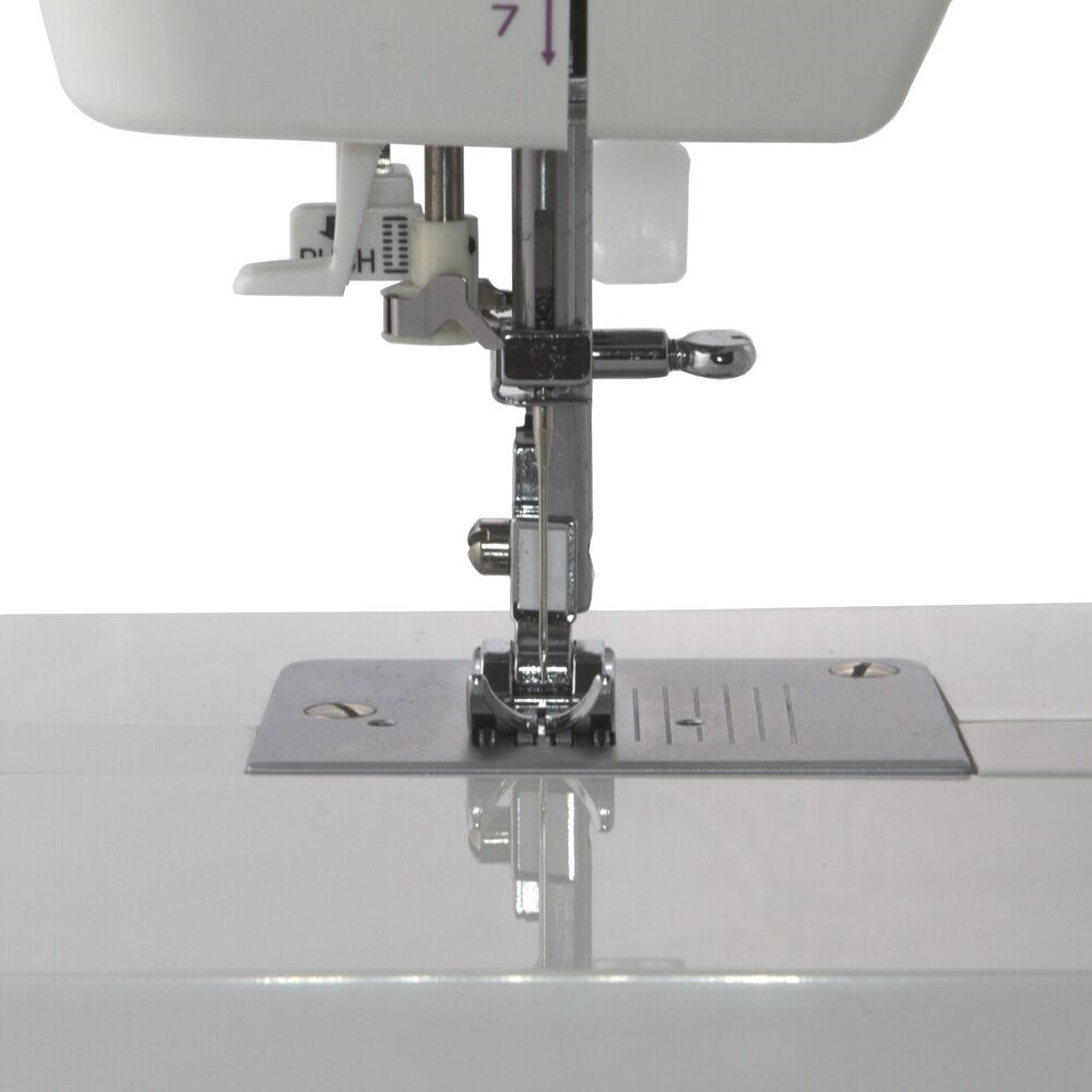 Łucznik Sewing Machine Teresa, 6 Stitch Patterns, Automatic Buttonhole, 7810 g
