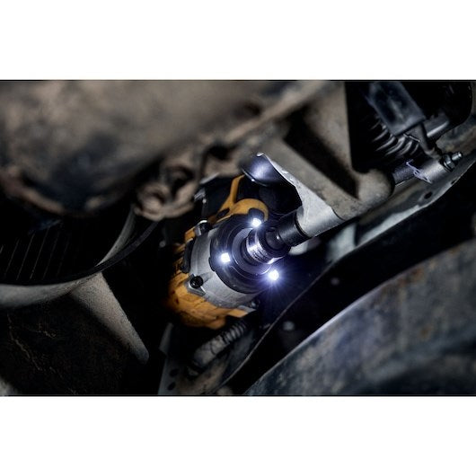 DeWALT DCF922P2T-QW power wrench 2500 RPM 610 N·m