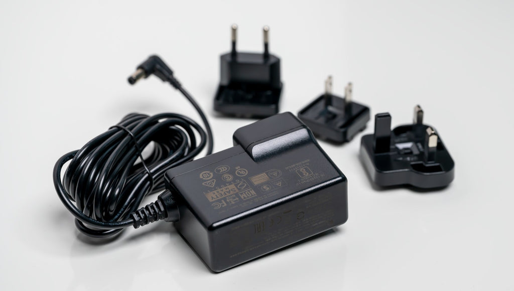 HUMLY HUM1006 Power Supply 12V 2A Indoor for Humly Room Display, Evoko Liso 1TH005