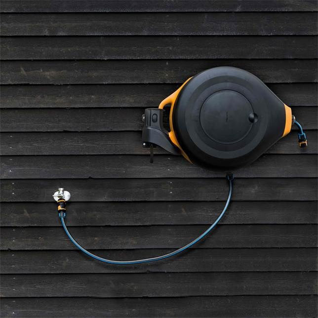 Fiskars Hose Holder for Wall Placement - Model 1027095