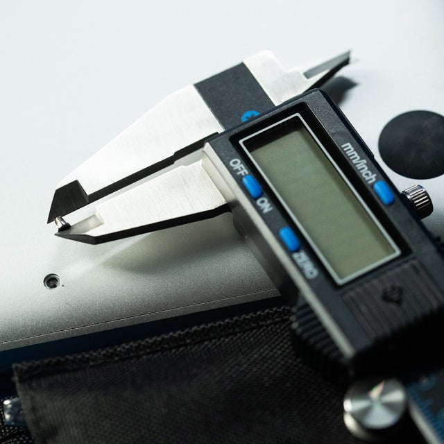 iFixit Digital Caliper Blue LCD Screen