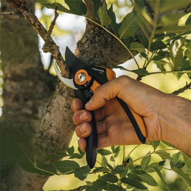 Fiskars Bypass Garden Shears, Plus SmartFit, P541, 1057169