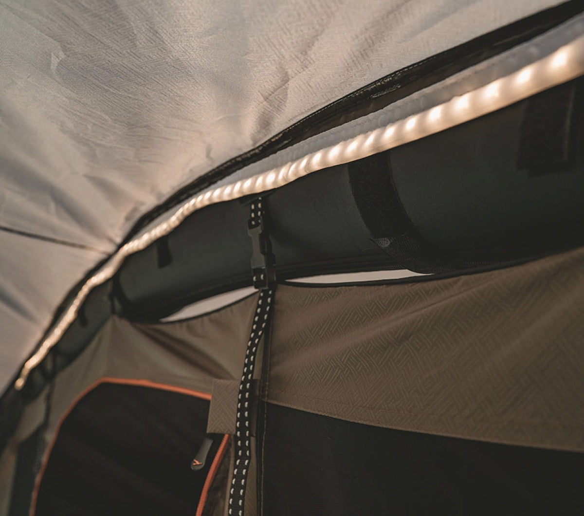 Easy Camp Tent 1319495 5-Person Tunnel 19000 g Waterproof