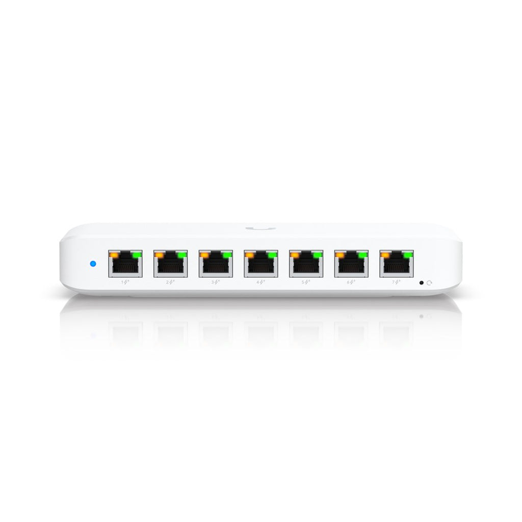 Ubiquiti UniFi 8-Port GbE PoE+ Powered by GbE++ Input 210W (USW-Ultra-210W)