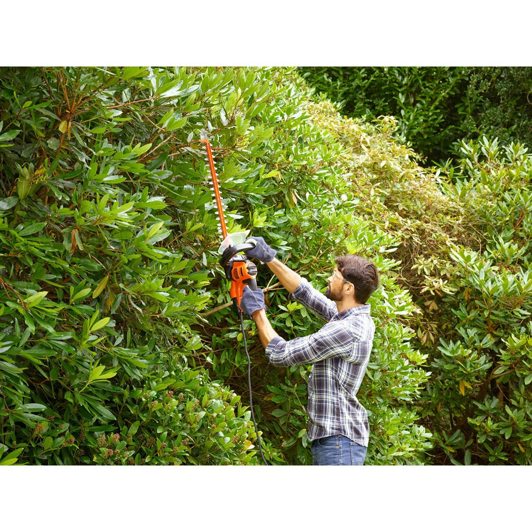 BLACK+DECKER Power Hedge Trimmer BEHTS401-QS