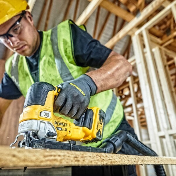 DeWALT DCS334N-XJ power jigsaw