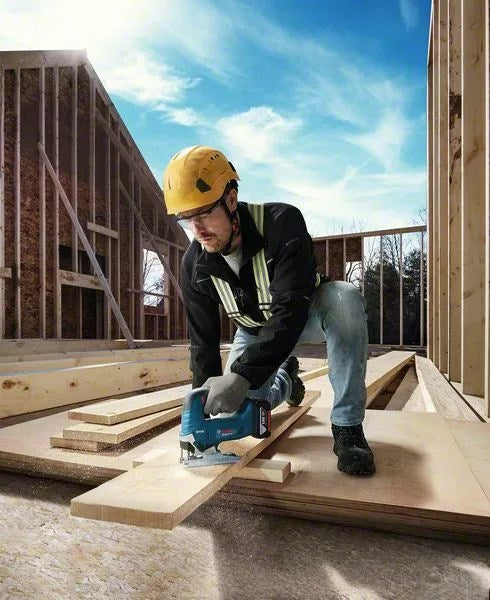 BOSCH Cordless Jigsaw 18V 06015B3021 - Weight: 2590 g, Max Speed: 3500spm