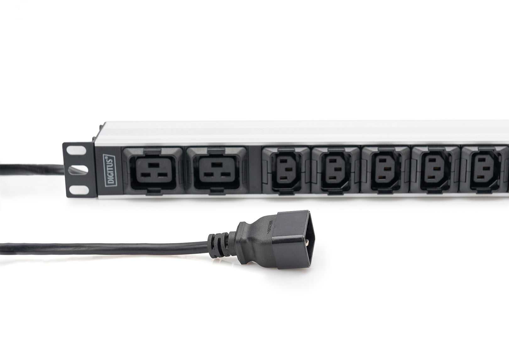 DIGITUS Power Distribution Unit - Rack-Mountable - AC 230 V - 1U - DN-95427 1-phase C20 C13 C19
