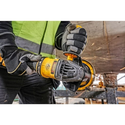 DeWALT DCG418T2-QW Floor Polisher/Sander