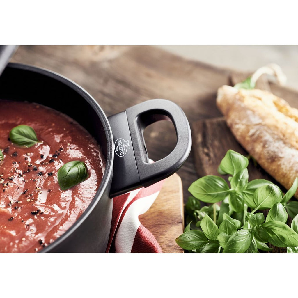 Ballarini Avola Induction Pot with Lid 2.8 L