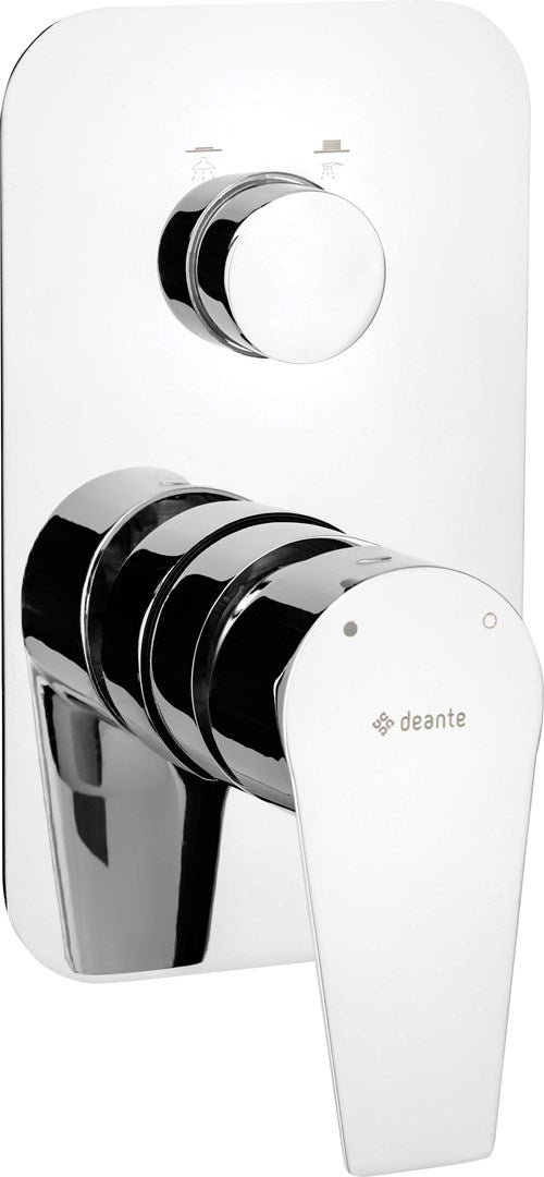Concealed shower mixer - click switch