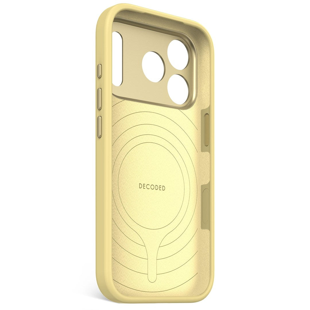 Decoded Silicone Case iPhone 17 Pro Yuma Yellow with MagSafe (D25IPO17PBCS9YW)