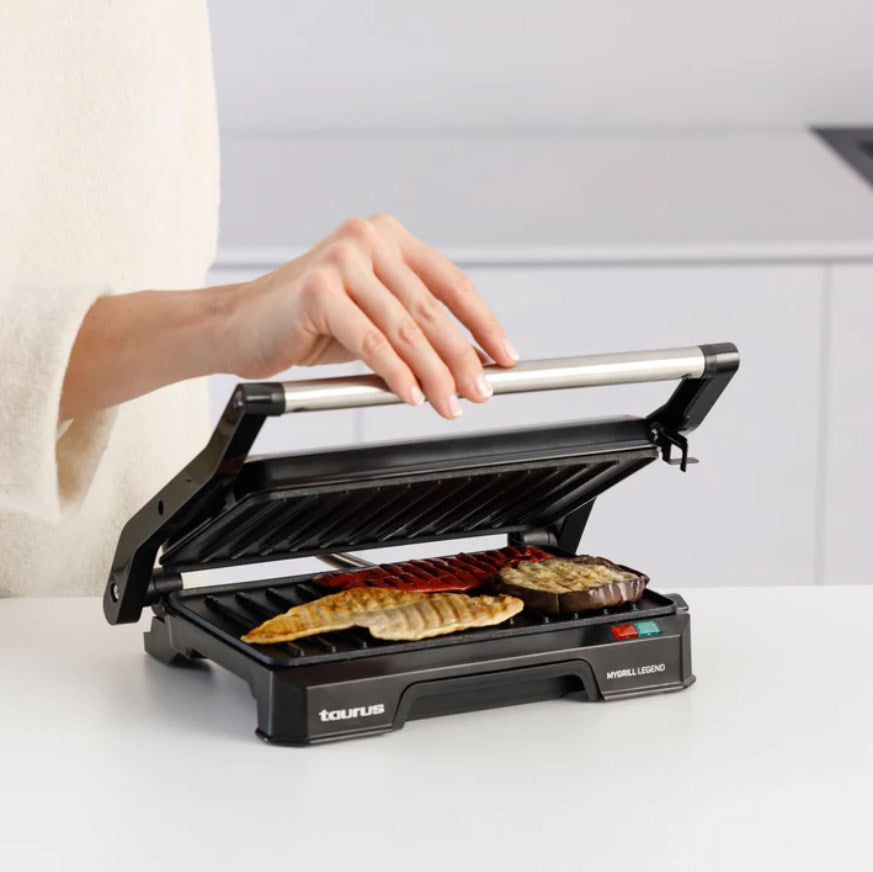 Taurus Sandwich Maker 1000W Black My Grill Legend