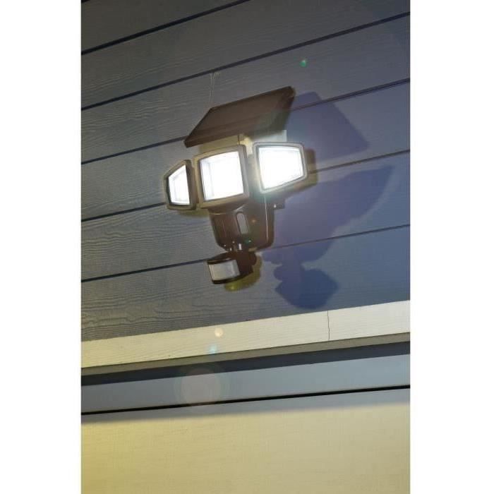 GALIX G4442 3-Head Solar Floodlight, 1500 Lumens, AUTO or Manual On Mode