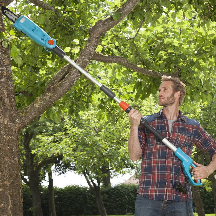 Gardena Electric Pole Saw - 720W - 20 cm - TCS 720/20
