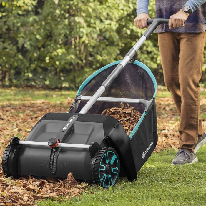 GARDENA Leaf Collector - 3565-20 | Working width: 49 cm, 90 L collection bin, Leaf collector, Sweeper