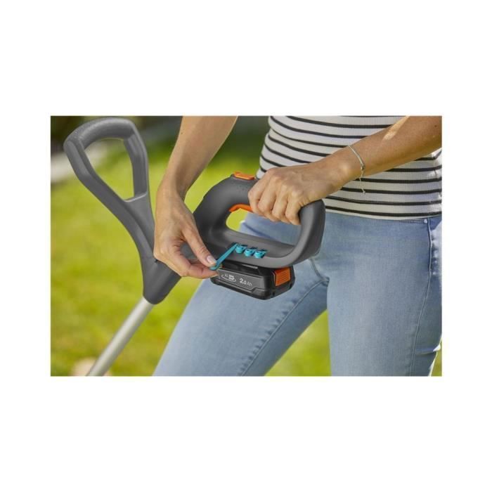 GARDENA SmallCut 23/18V P4A Grass Trimmer - 23 cm - Battery Not Included