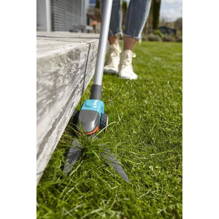 GARDENA Comfort Adjustable Grass Shears - Pivoting Blades - Ergonomic Handle - (12100-20)