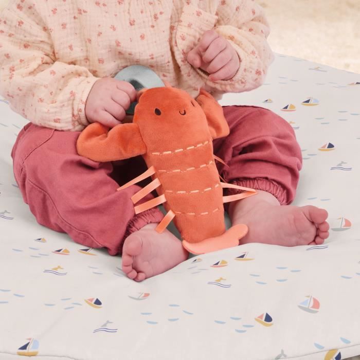 INGENUITY Reversible Baby Playmat - Marine - Foldable Wooden Play Arch, 5 Toys, Mirror, Cushion