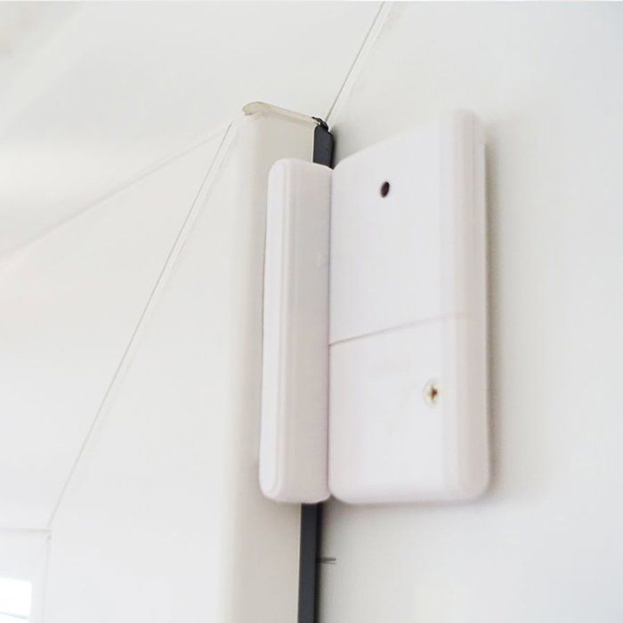 Expandable Alarm Kit with Motion Detection - KYF - 434MHz - Warning Light - 3 Sensors + 2 Remote Controls
