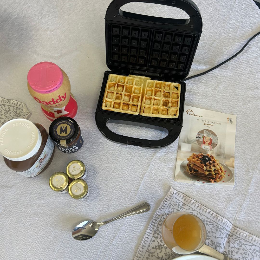 LITTLE BALANCE Waffle Maker - Happy Waffles - 750W - PFAS-free