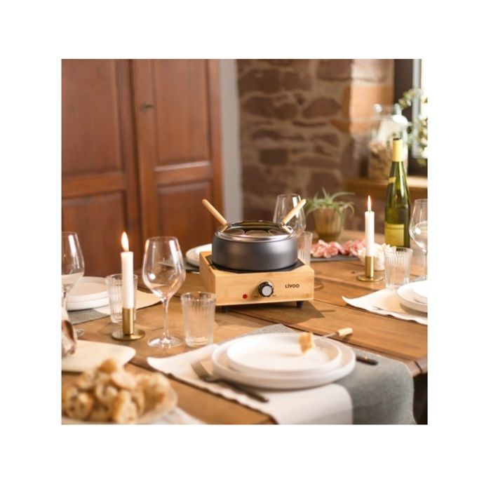 LIVOO Electric Fondue Set - DOC287 - 800W - 2 L - Serves 8 - Adjustable Thermostat - Non-Stick Pot
