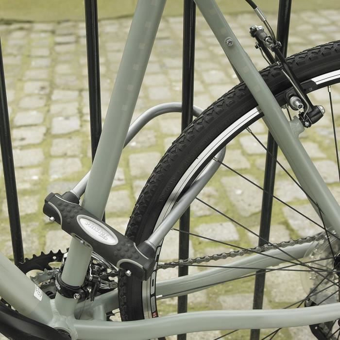 MASTER LOCK U-lock for Bicycles with Key - Hardened Steel Body - Double Locking Shackle 8195EURDPROCOL