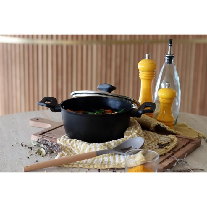 MENASTYL Casserole Dish - Forged Aluminum - 20 cm - Black - 6020646