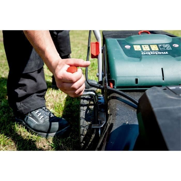 RM 36-18 LTX BL 46 Cordless Lawn Mower - 18V, 46 cm Cutting Width, 55 L Bag