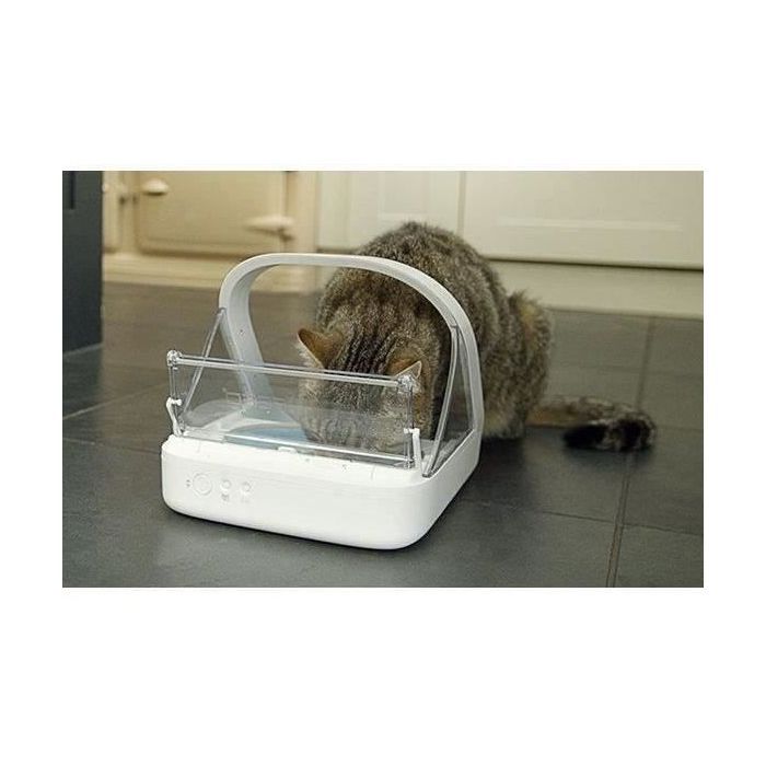 SUREFEED Microchip Pet Feeder - White - Includes Single Bowl, Double Bowl, Mat & ID Tag