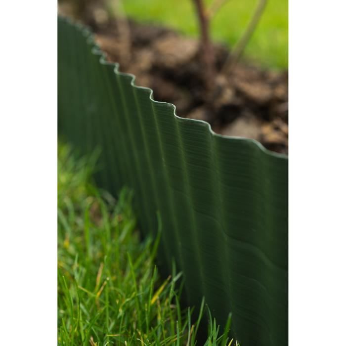 NATURE Lawn Edging - 15 cm High x 9 m Long - Green