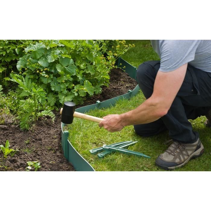 NATURE Edging Anchors - H26.7 x 1.9 x 1.8 cm - Green