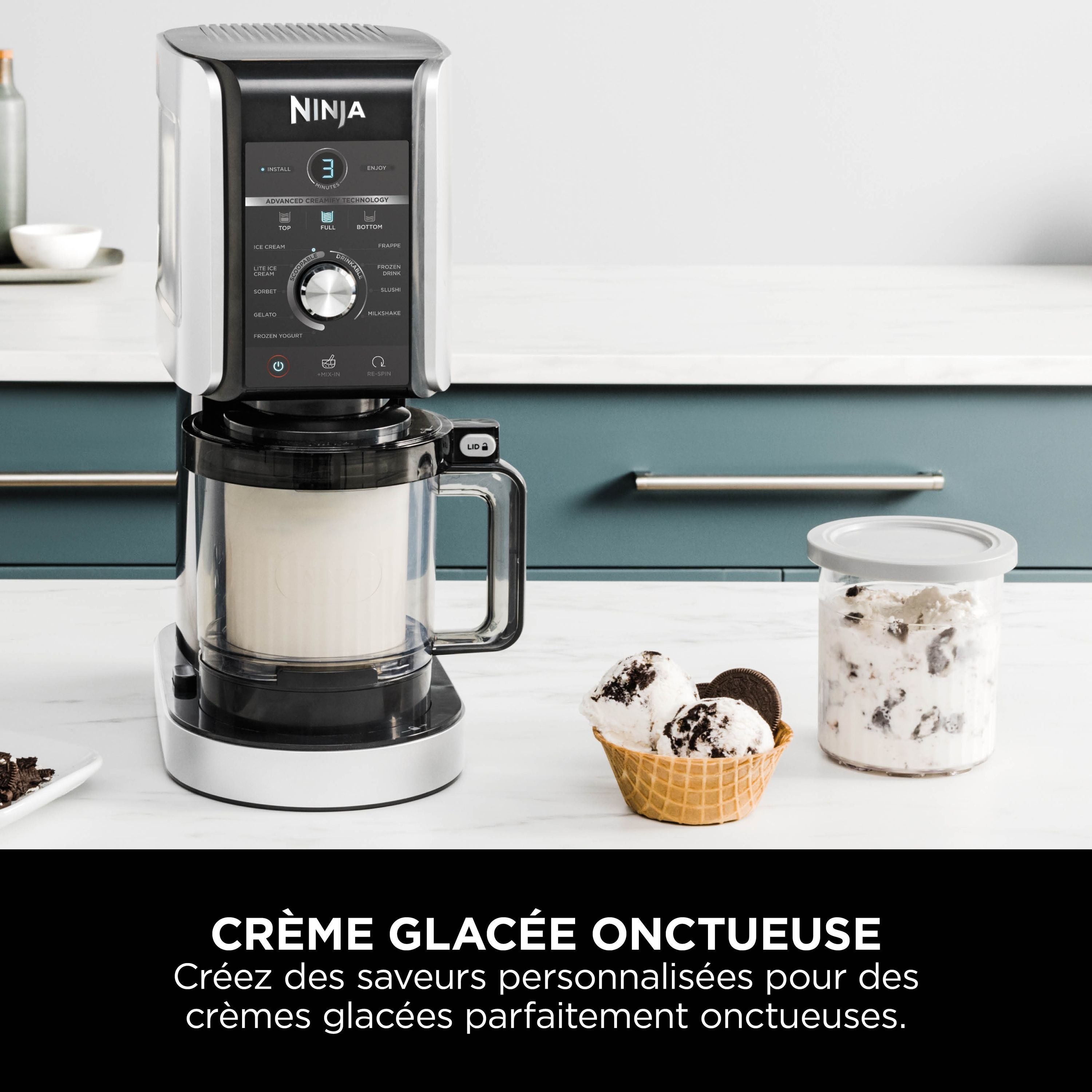 NINJA Ice Cream Maker - CREAMi Deluxe NC502EU - 2 x 709 ml Tubs Included - 10 Programs