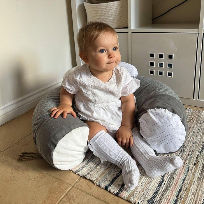 NUBY Inflatable Seat - Sit & Play Floor Seat - Removable Tray - Grey - From 6 Months