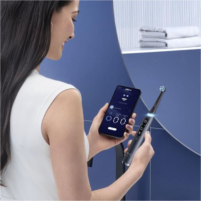 Oral-B iO 9 Electric Toothbrush - Black - 1 Brush Head - Travel Case