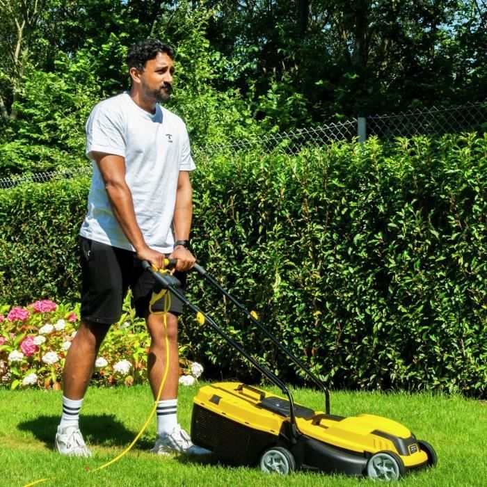 PowerPlus POWEG62205 Electric Lawn Mower - 1300 W, 320 mm Ø, Collection, Rear Ejection