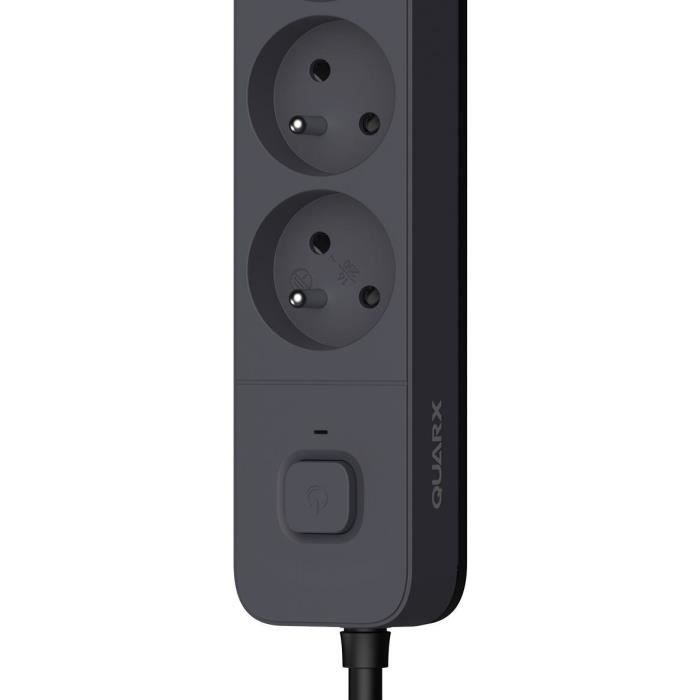 QUARX Power Strip - 4 Outlets - 3 USB Ports - 1.5 m Cable